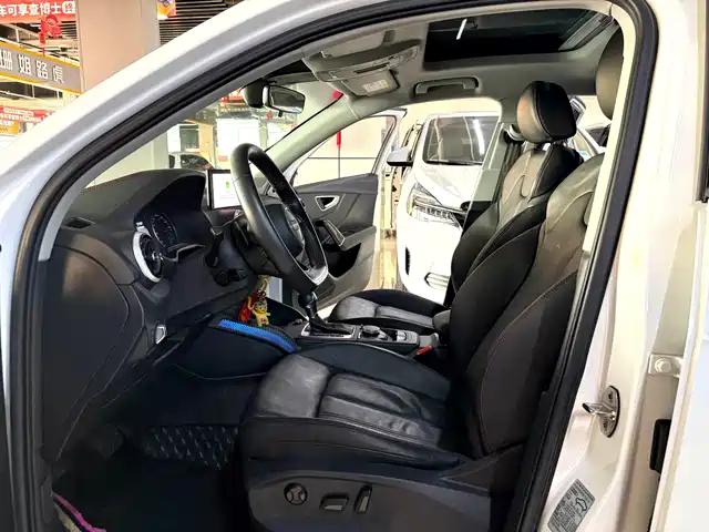 Audi Q2L 2022 35 TFSI Progressive Dynamic — фото 4