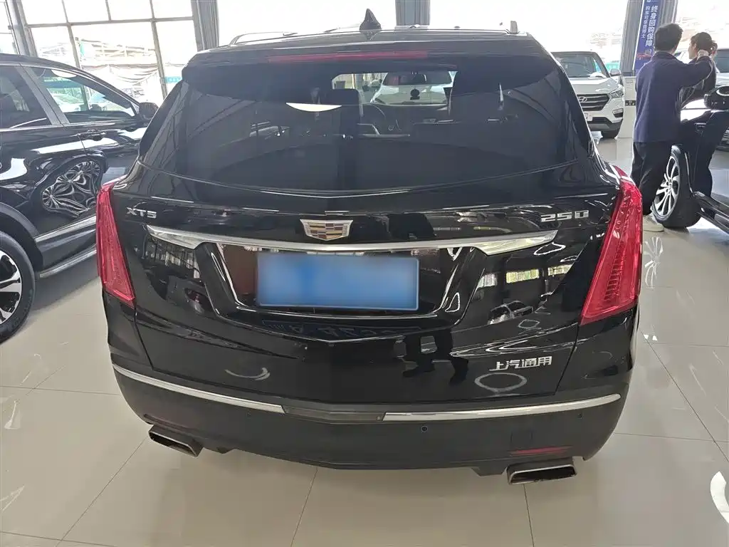 Cadillac XT5 2018 25T Luxury фото 6