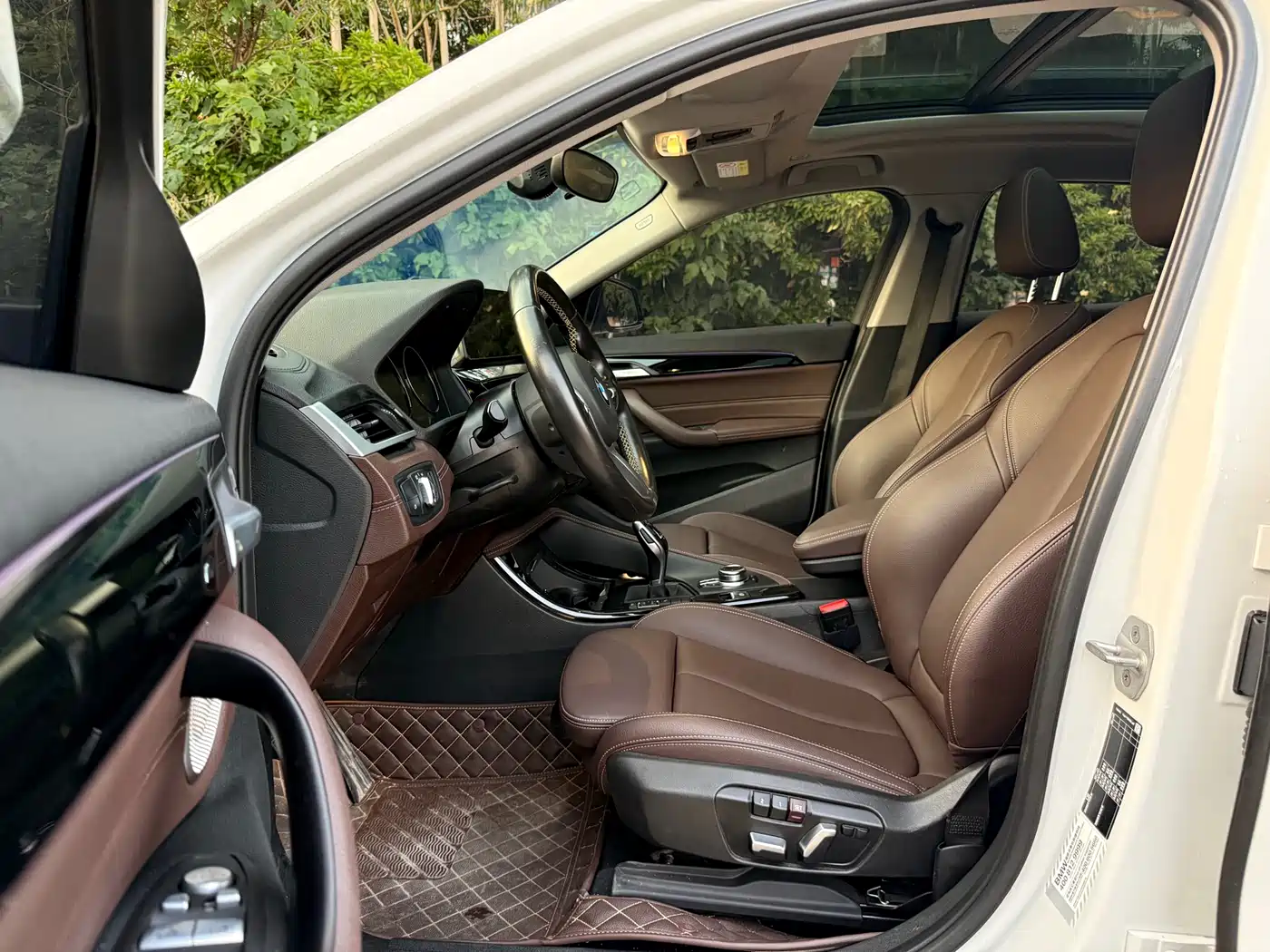 BMW X2 2023 sDrive25i M Sport Shadow Edition фото 13