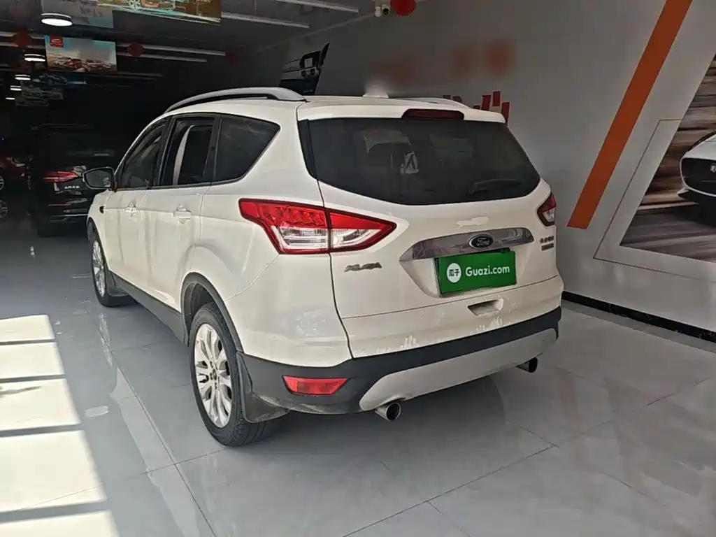Фото 5 - Ford Kuga
