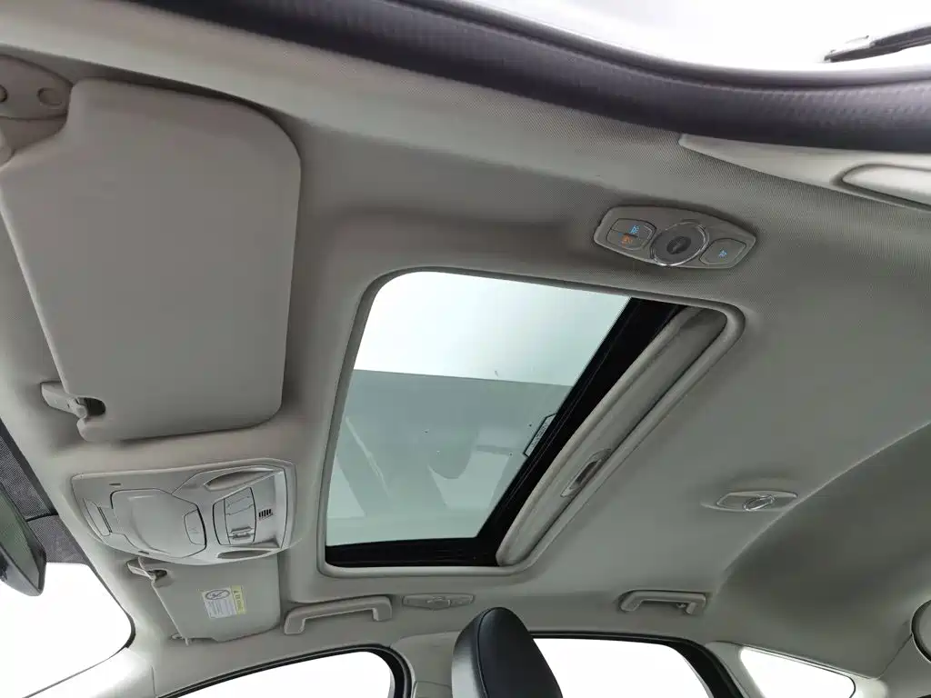 Photo 14 - Ford Focus