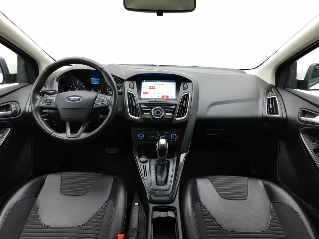 Photo 5 - Ford Focus