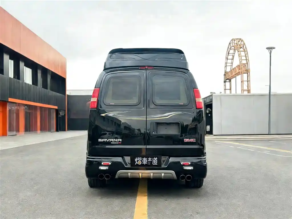 GMC Savana 2017 1500S 4WD Classic Edition фото 4