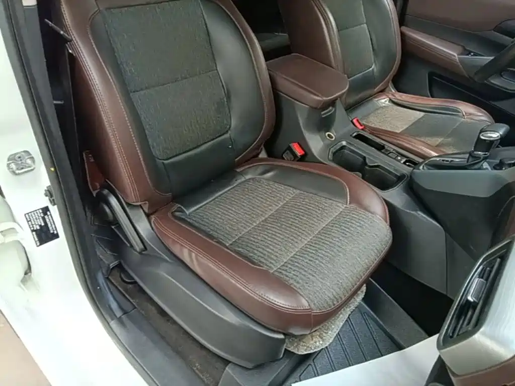 Changan Kaicheng F70 2022 2022 2.4T Gasoline Automatic 4WD Excellence Standard Wheelbase 4K22D4T