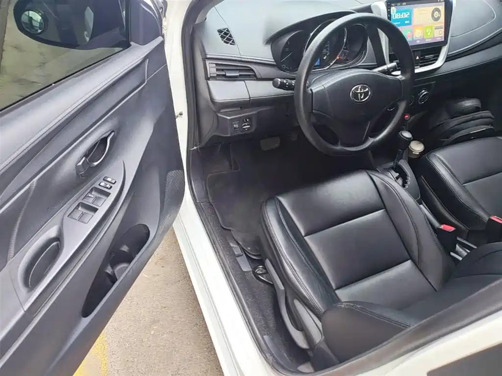 Toyota Vios FS 2017 1.5L CVT Fengchi Edition фото 16