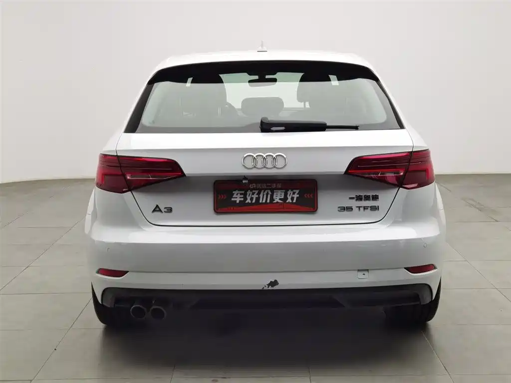 Audi A3 2018 30th Anniversary Sportback 35 TFSI Progressive фото 4