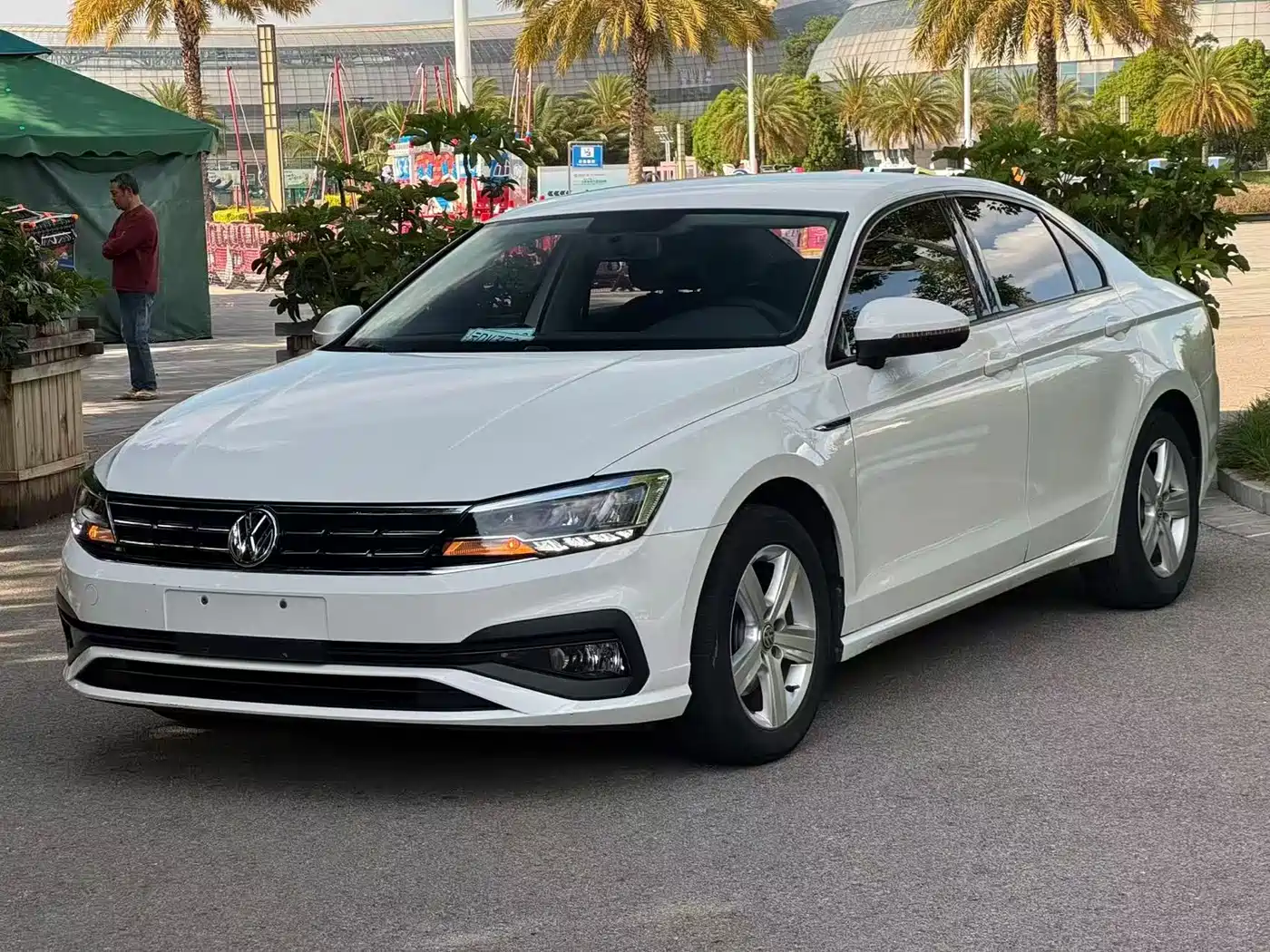 Volkswagen Lamando 2021 230TSI DSG Fashion Edition фото 3