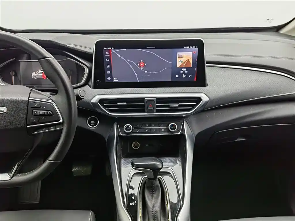 SAIC Maxus Maxus G50 2019 1.5T Debut Automatic Luxury Edition 7-seater фото 12