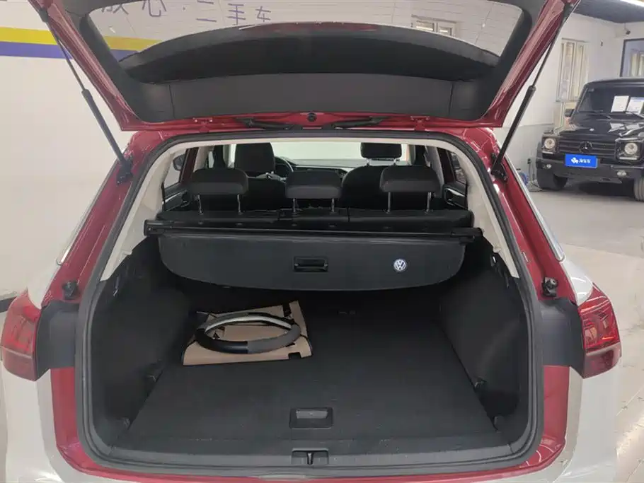 Volkswagen Tayron 2019 330TSI 2WD Luxury China V фото 4