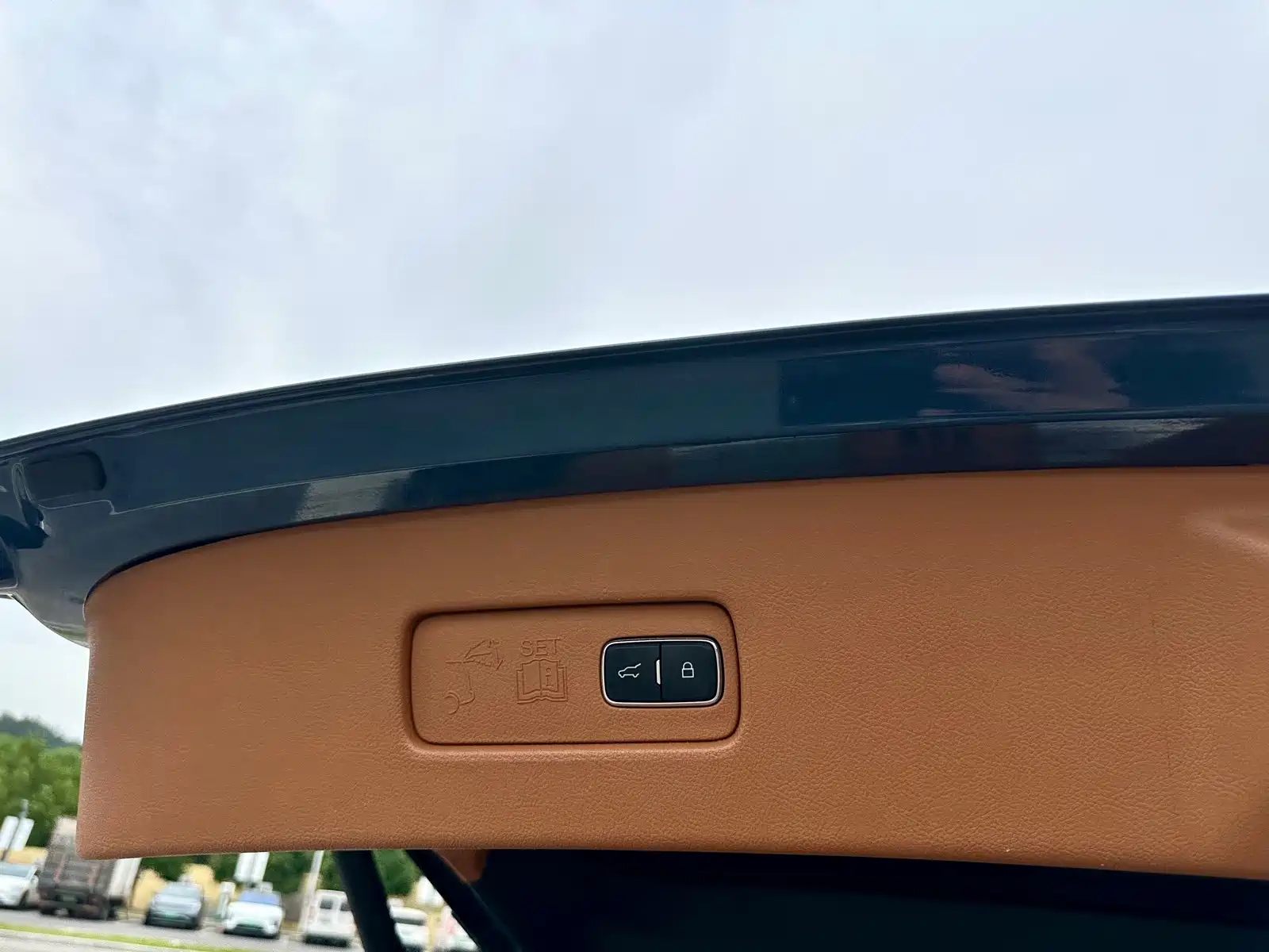 Фото 29 - Lincoln Aviator