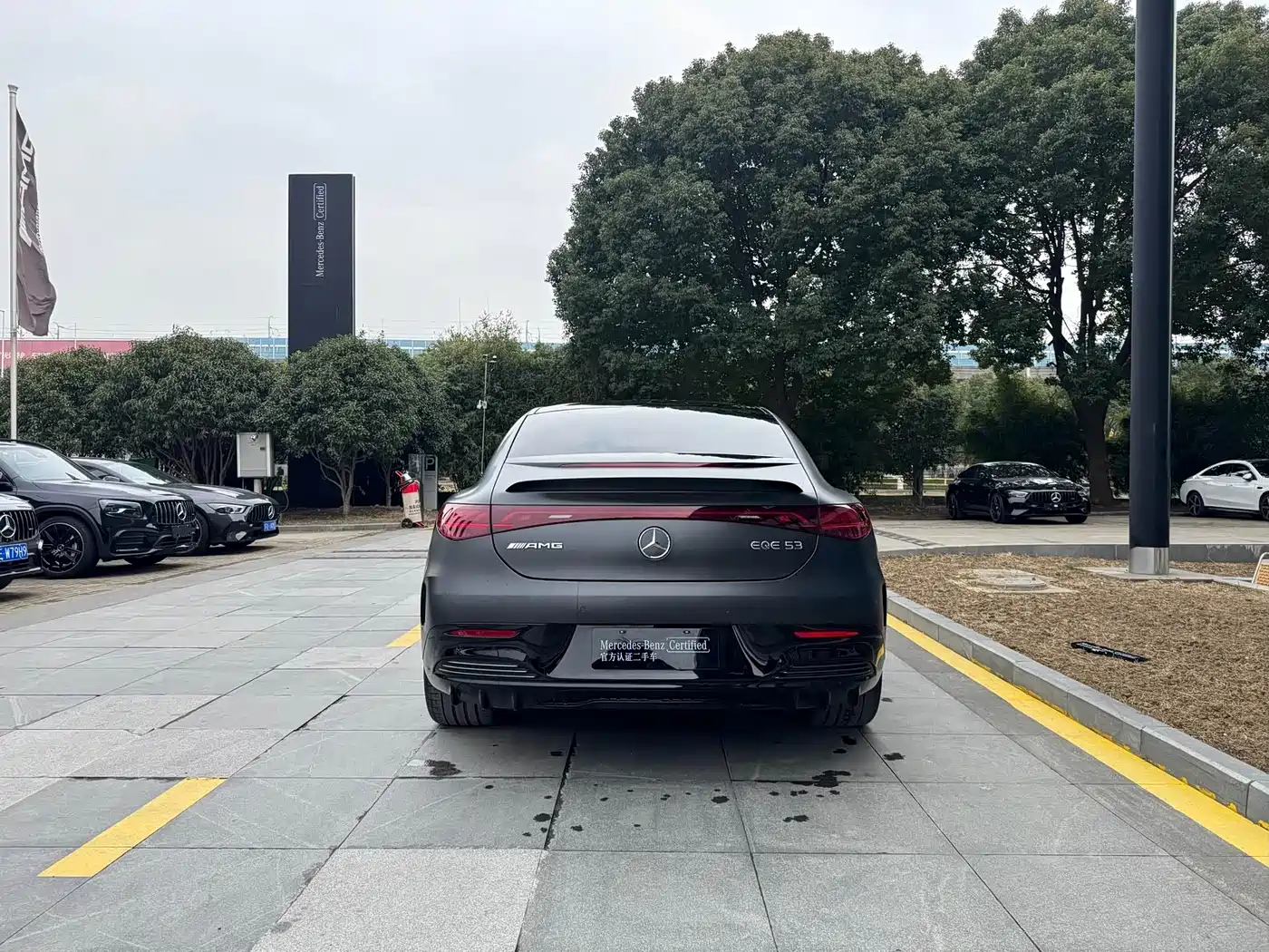 MERCEDES-BENZ EQE AMG