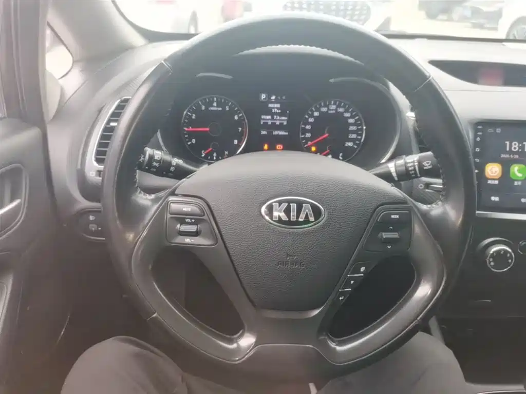Kia K3 2016 1.6L Automatic GLS фото 11