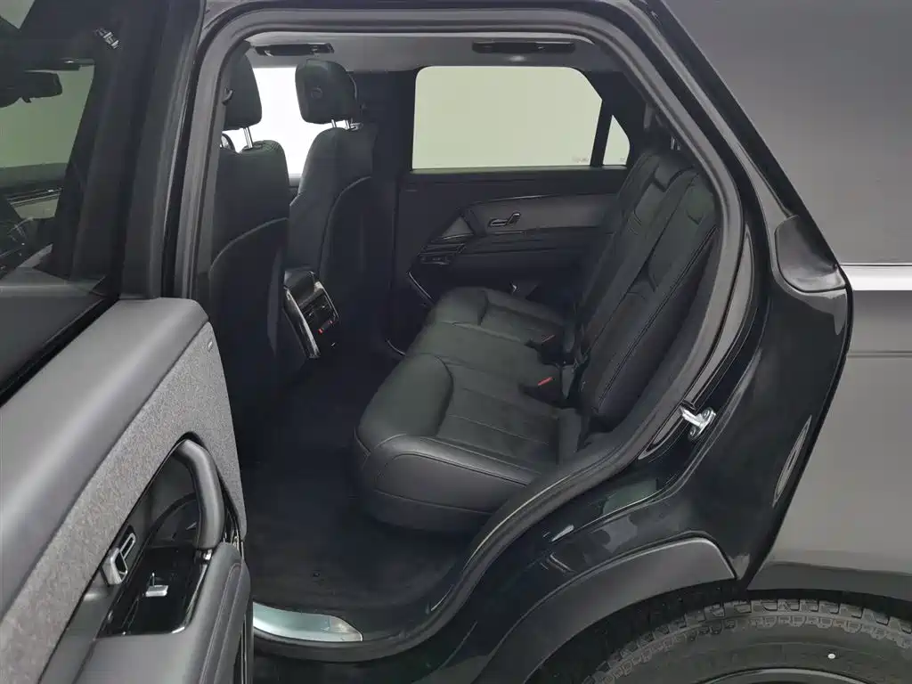 Land Rover Range Rover Sport 2023 360PS S фото 15