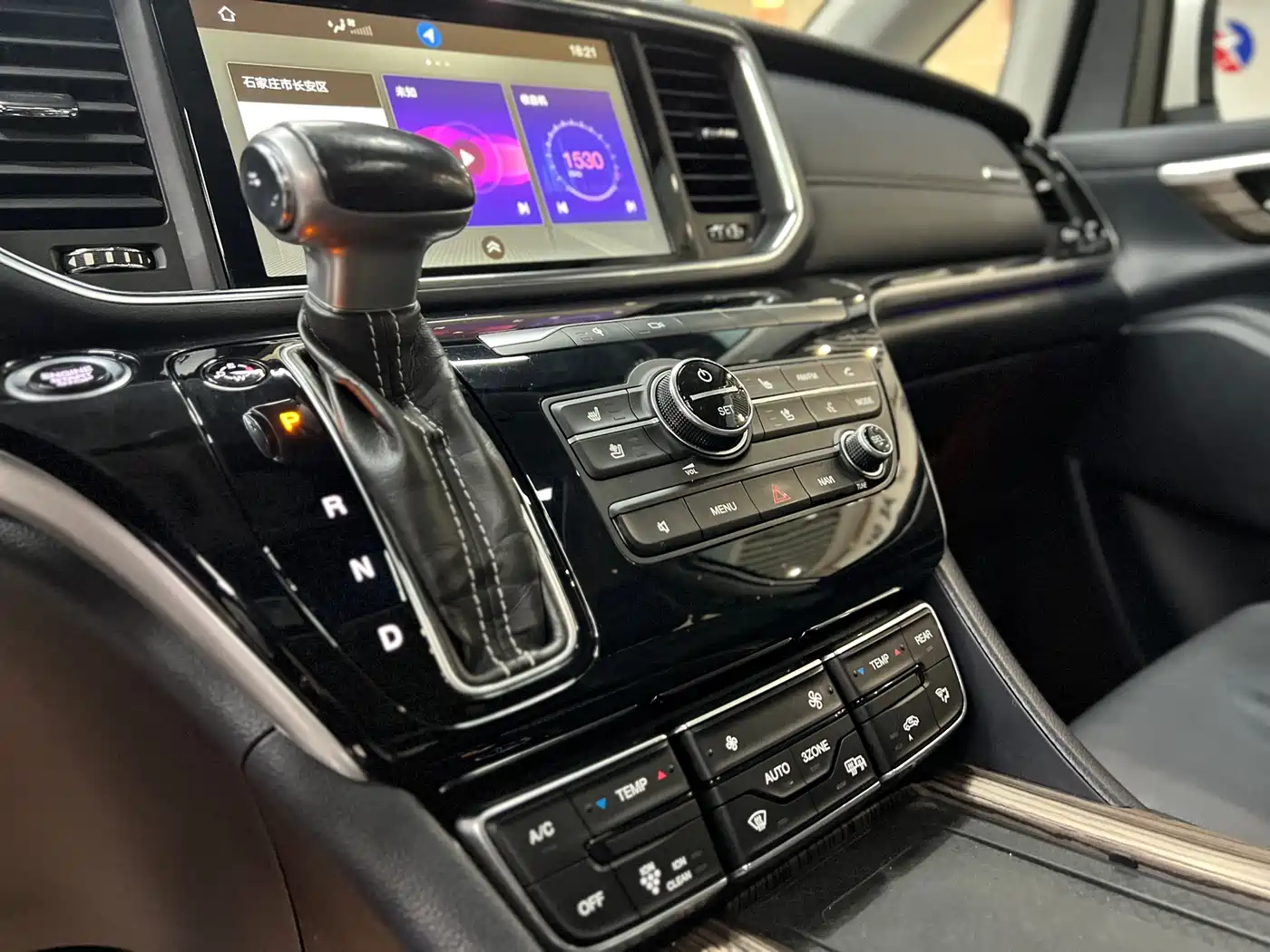 GAC Trumpchi Trumpchi M8 2020 Pilot 390T Ultimate Edition фото 4