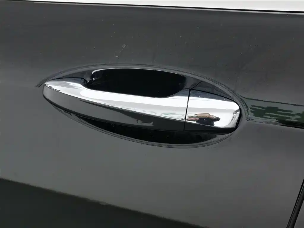 Mercedes-Benz E-Class 2023 Facelift E 300 L Sport Fashion фото 18