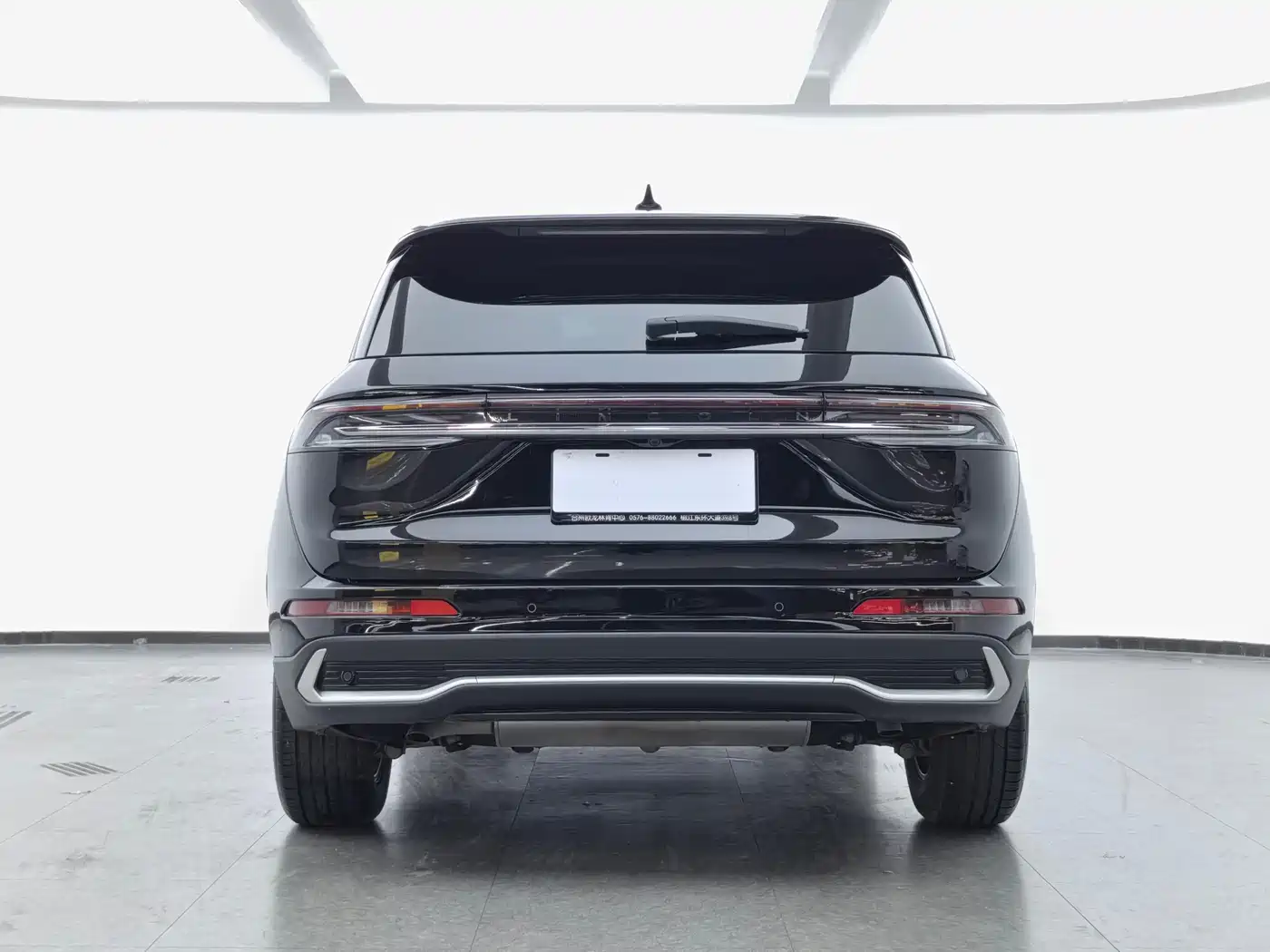 LINCOLN ADVENTURER