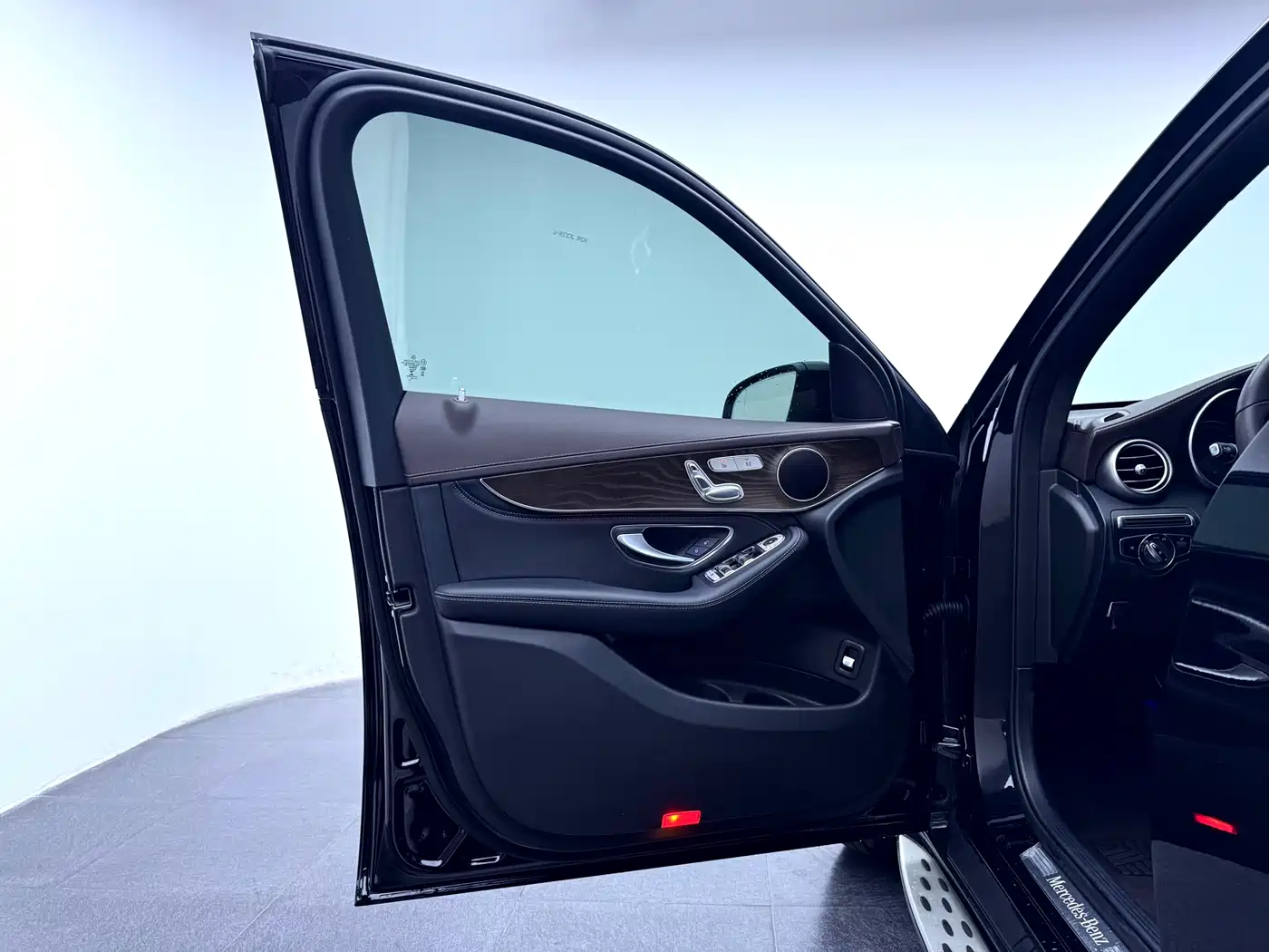 Mercedes-Benz GLC 2020 Facelift GLC 260 L 4MATIC Luxury фото 19