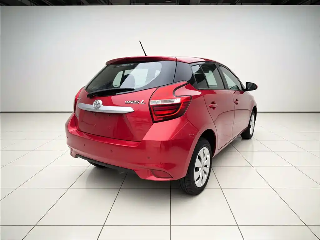 Toyota YARiS L Zhi Xuan 2016 Facelift 1.5E CVT Charming Edition фото 7