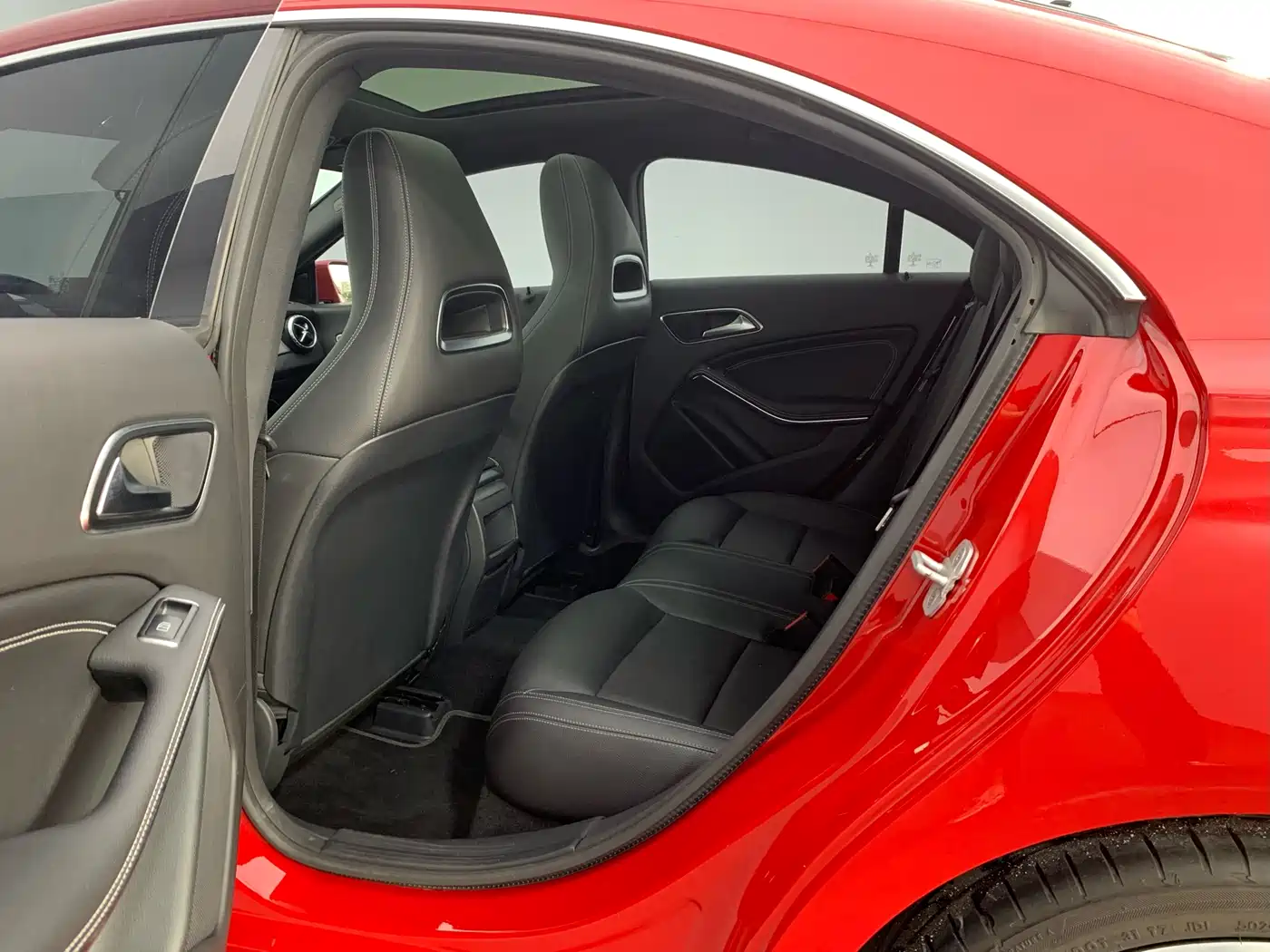 Mercedes-Benz CLA (Import) 2017 Facelift CLA 200 Style фото 13