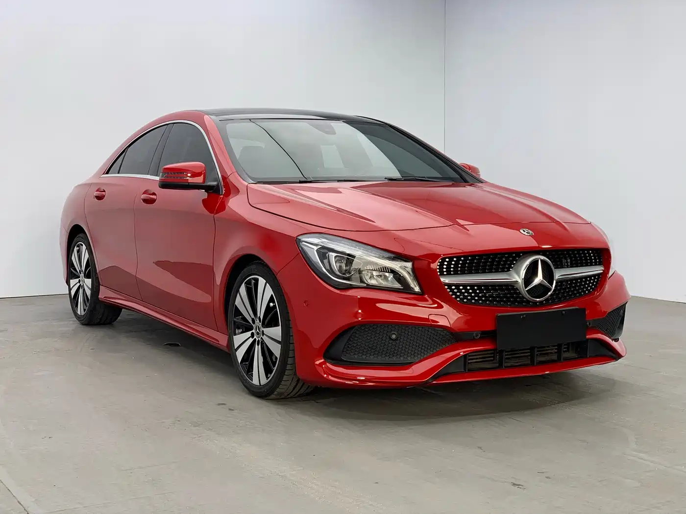 Mercedes-Benz CLA (Import) 2017 Facelift CLA 200 Style фото 3