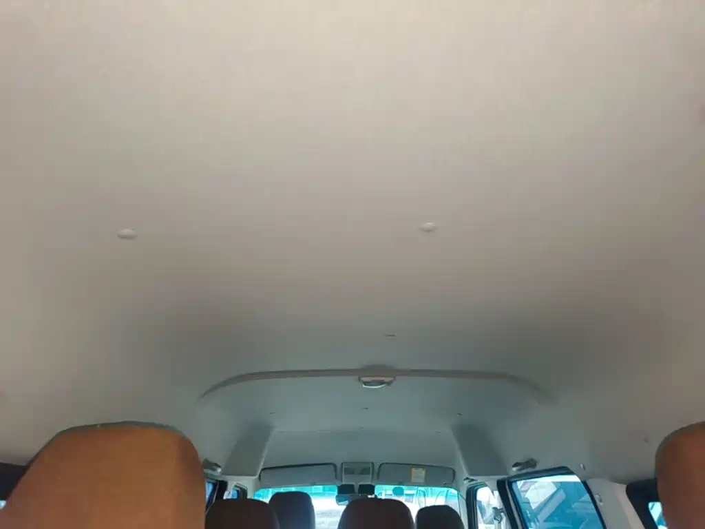 SRM Xinyuan Good Luck 2024 2023 Standard Passenger Vehicle