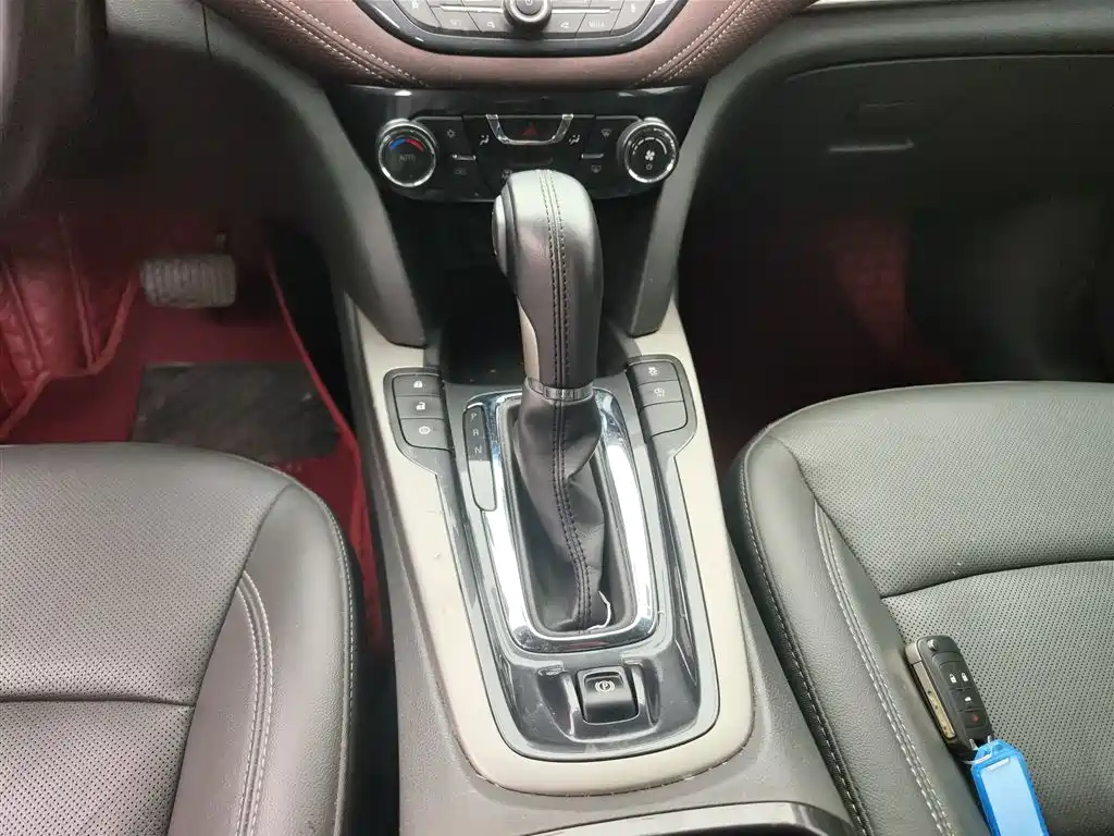 Chevrolet Malibu 2018 530T Automatic Luxury Edition фото 10