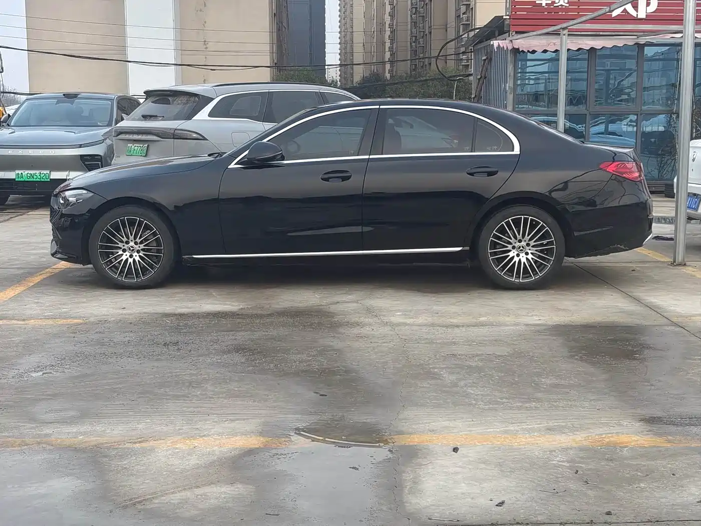 MERCEDES-BENZ C CLASS