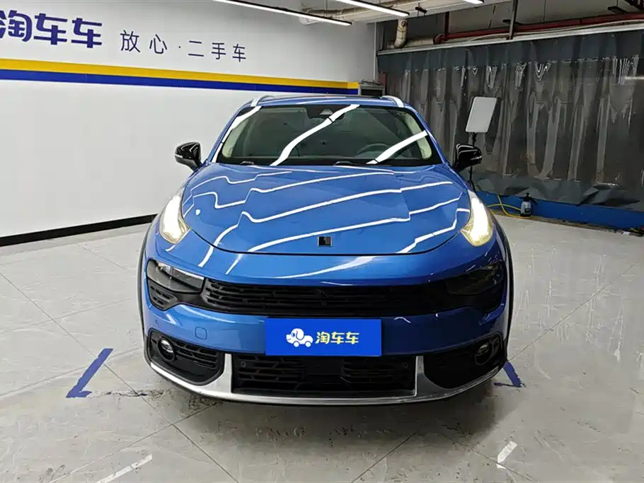 Lynk & Co 02 2018 1.5T DCT 2WD Power Pro Edition China V фото 2