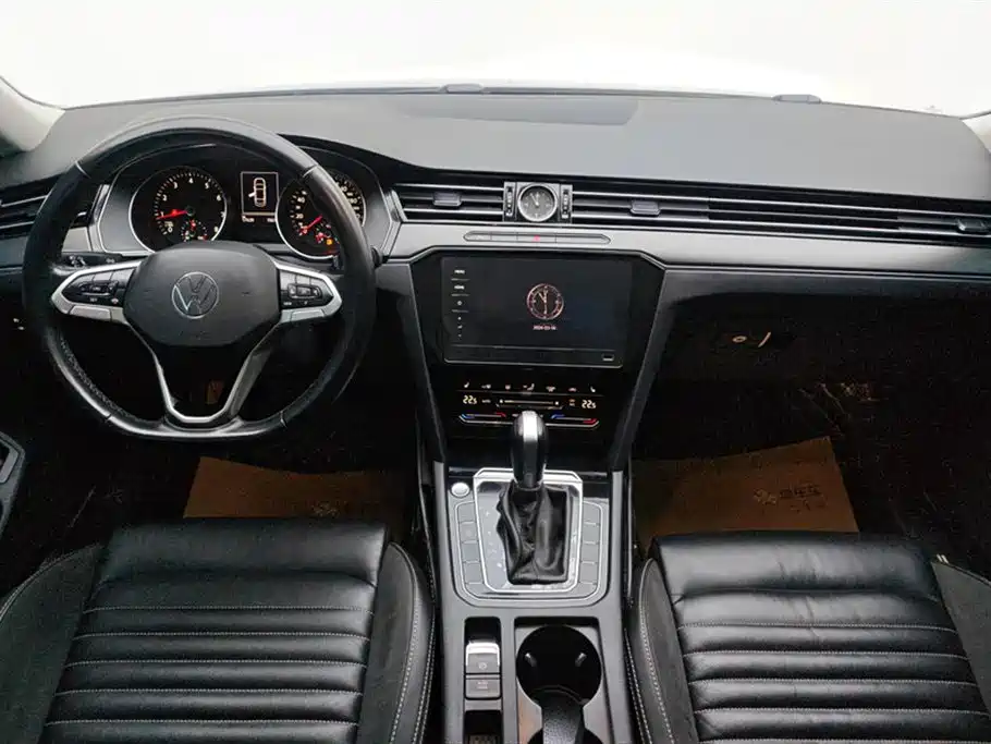 Volkswagen Magotan 2020 330TSI DSG Leading фото 12
