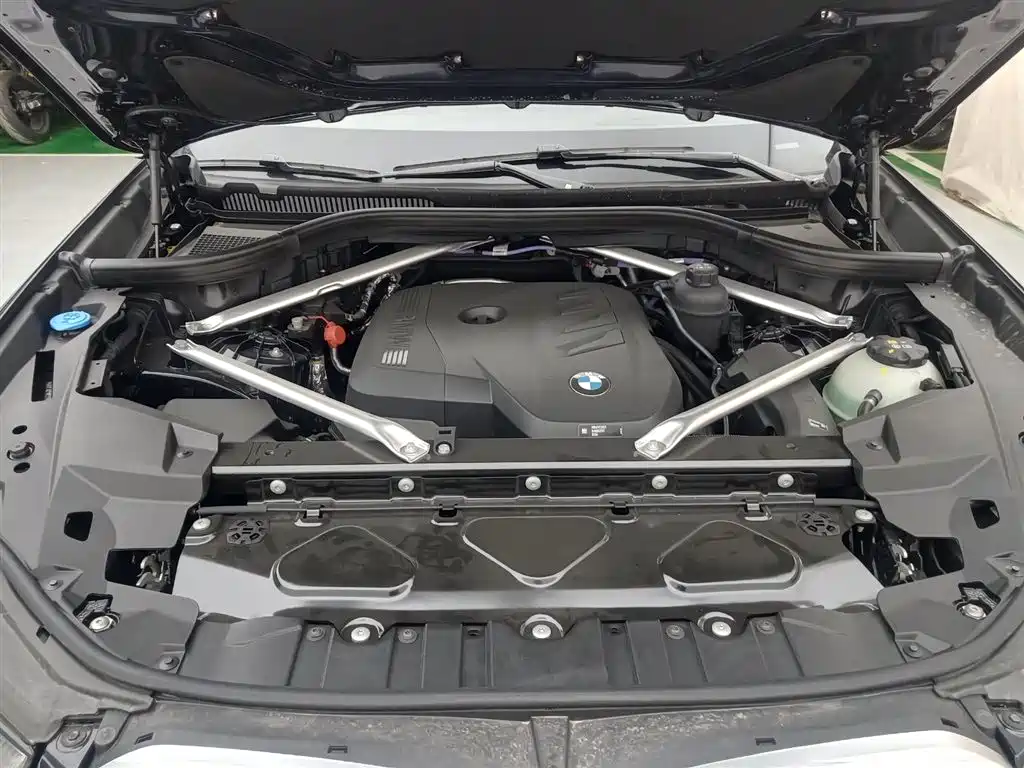Photo 16 - BMW X5