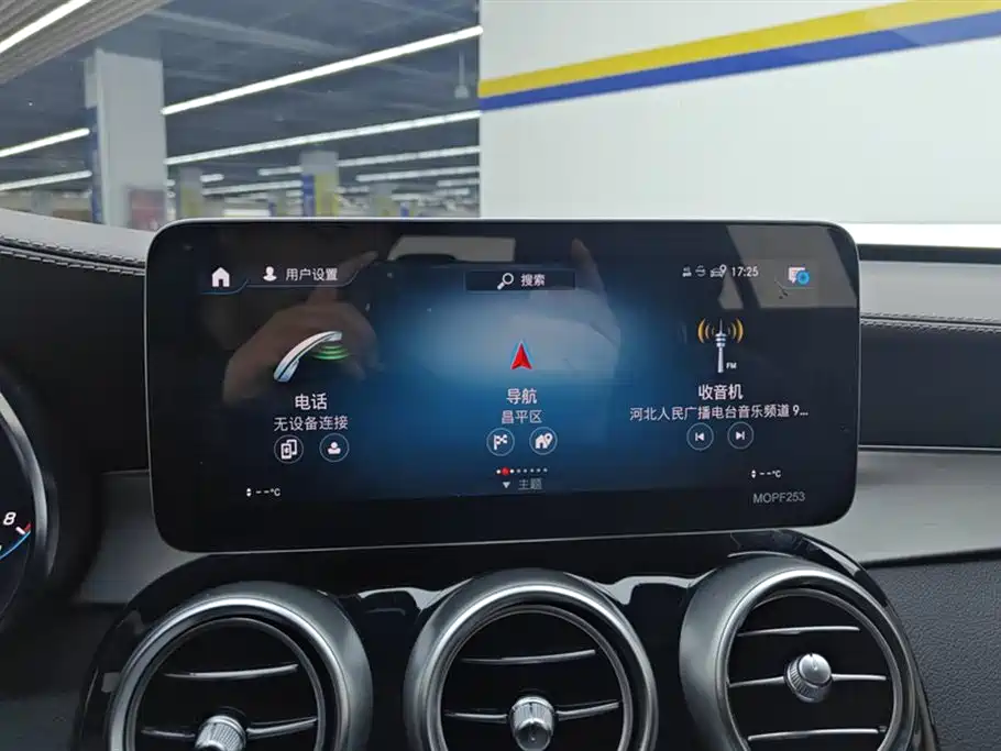 Mercedes-Benz GLC 2021 GLC 260 L 4MATIC Sporty фото 13