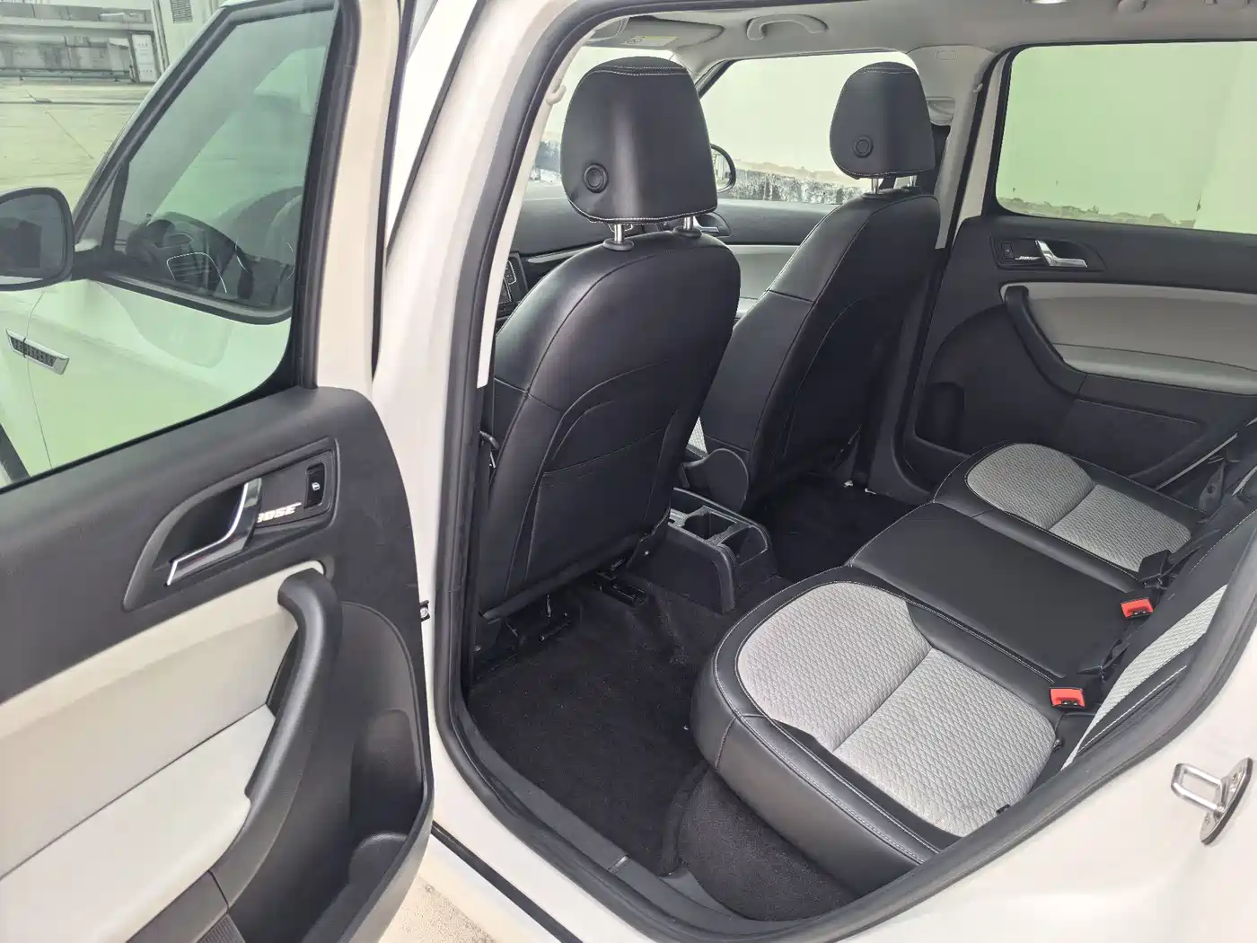 Škoda Yeti 2017 TSI280 DSG Advance фото 11