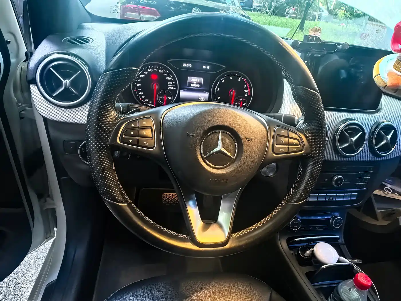 صورة 10 - Mercedes-Benz B-Class
