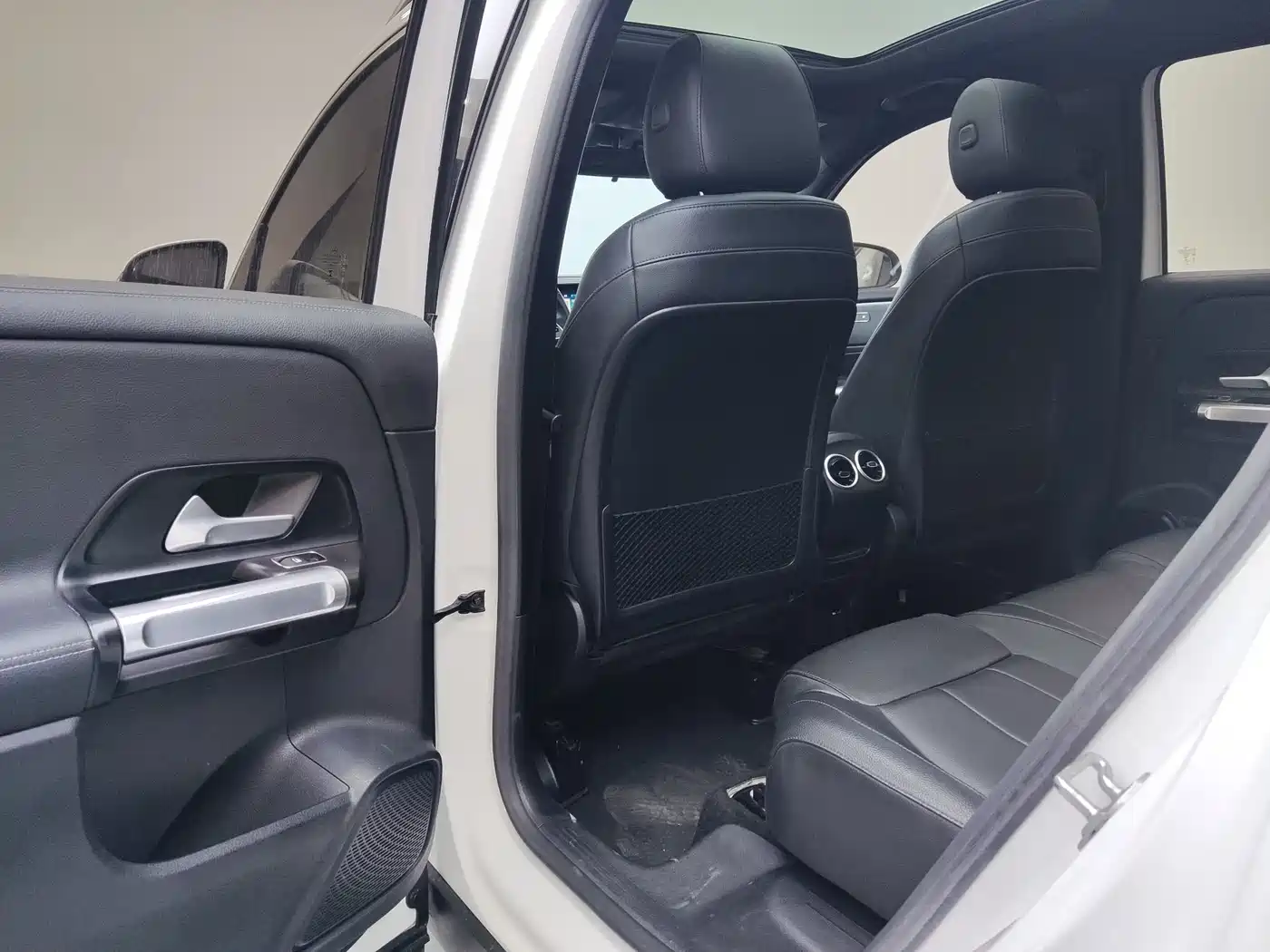 Mercedes-Benz GLB 2021 GLB 180 Style фото 16