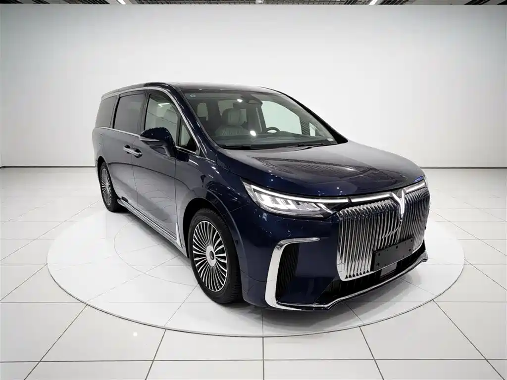 Voyah Auto Voyah Dreamer 2025 PHEV AWD Flagship Kunpeng Edition фото 4