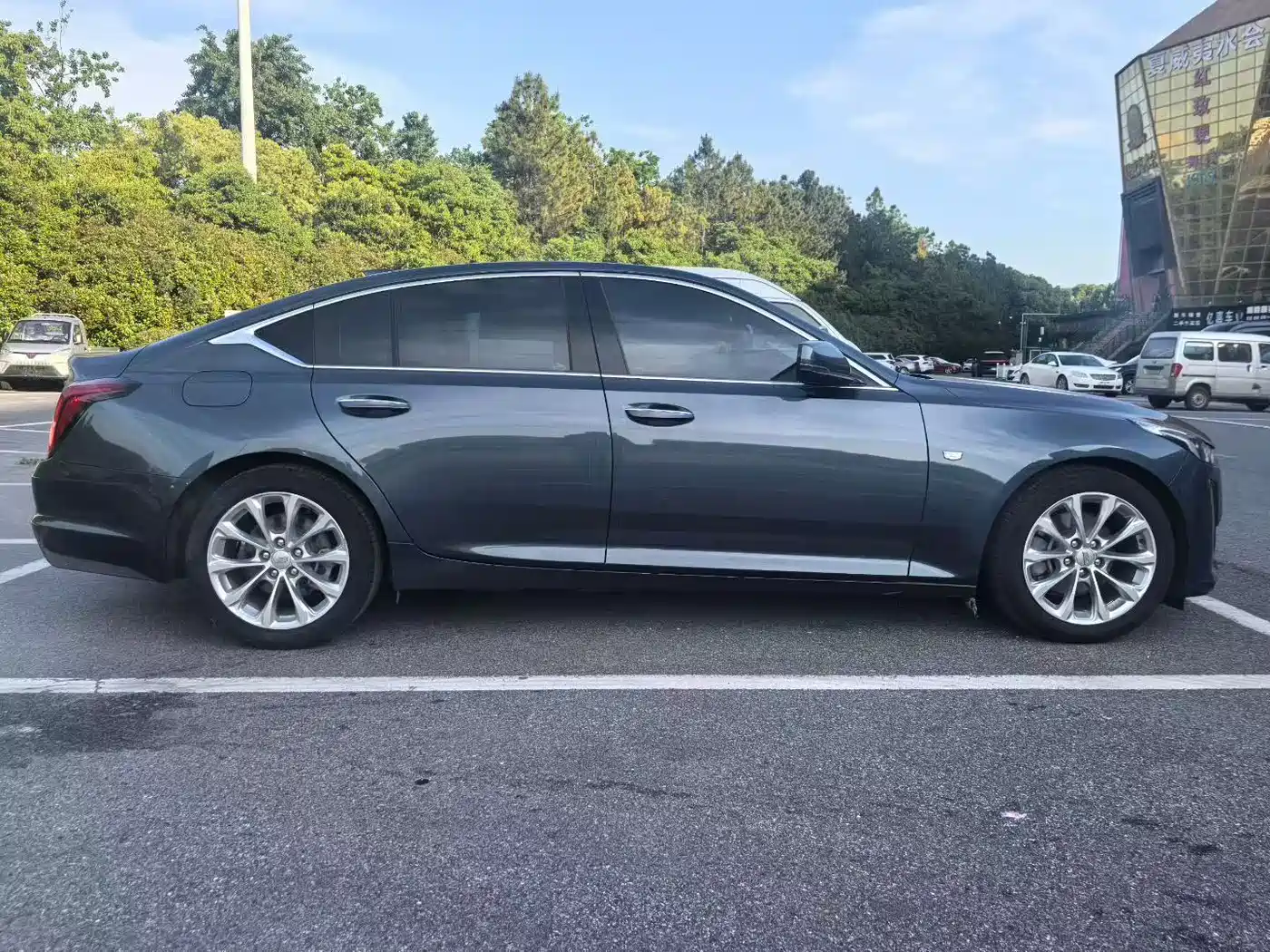 CADILLAC CT5