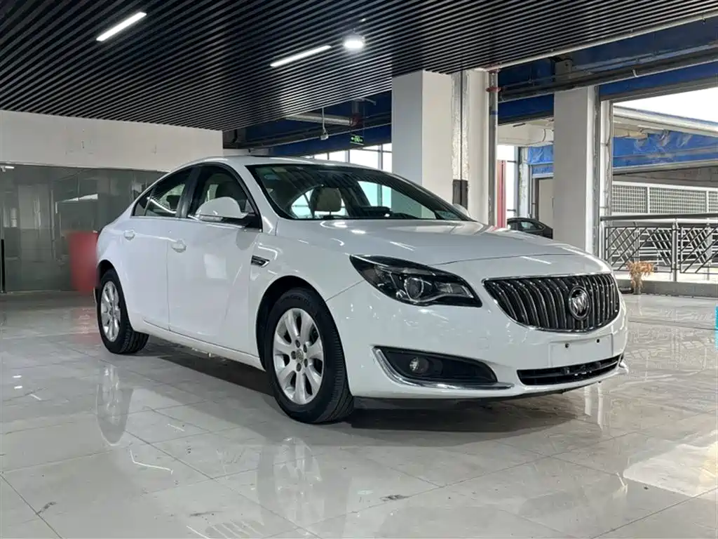 Buick Regal 2015 2.0L Leading Fashion Model фото 16