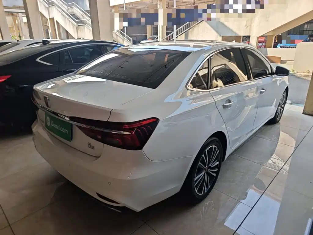 Roewe i6 2021 2020 PLUS 1.6L CVT 4G Connected Glory Flagship Edition