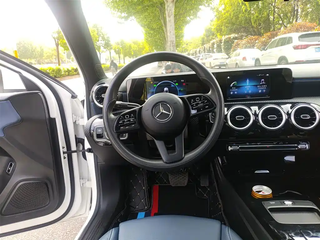 Mercedes-Benz A-Class 2021 A 180 L фото 11