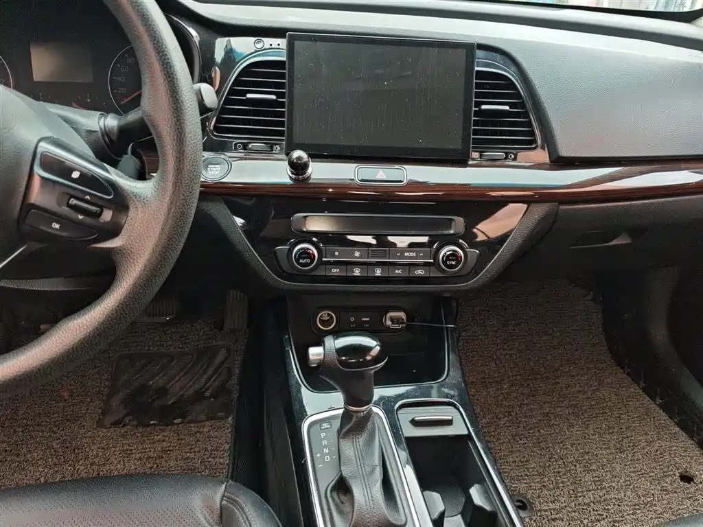 Kia K4 2015 1.8L Automatic GLS Special фото 13