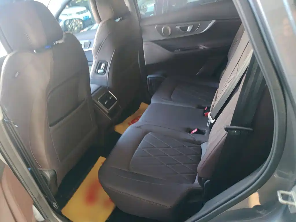 Chery Tiggo 8 PRO 2025 2025 290T 2WD Premium Edition