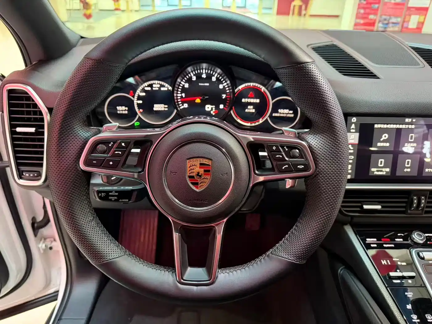 Porsche Cayenne 2018 Cayenne 3.0T фото 16