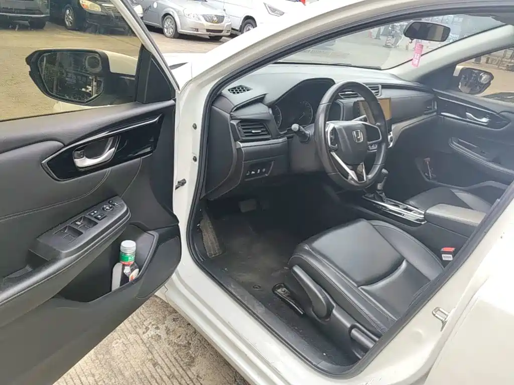 Honda ENVIX 2020 2019 180TURBO CVT Joy Edition China VI