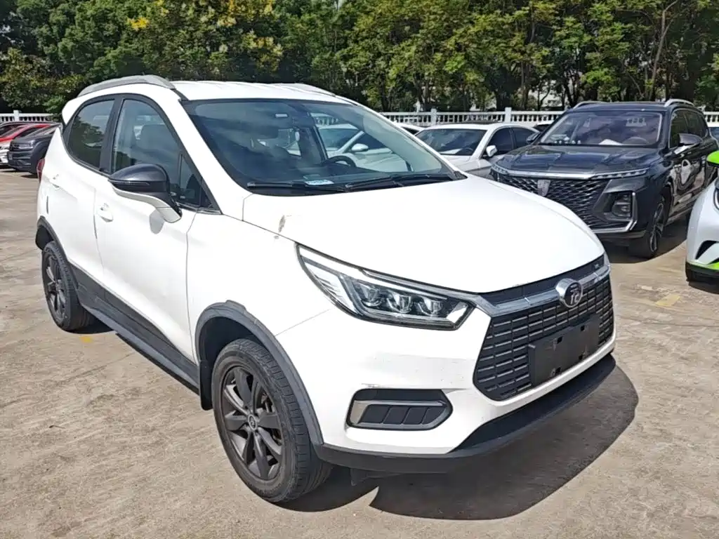 BYD Yuan New Energy 2021 2019 EV535 Smart Connected Trend Leader Type
