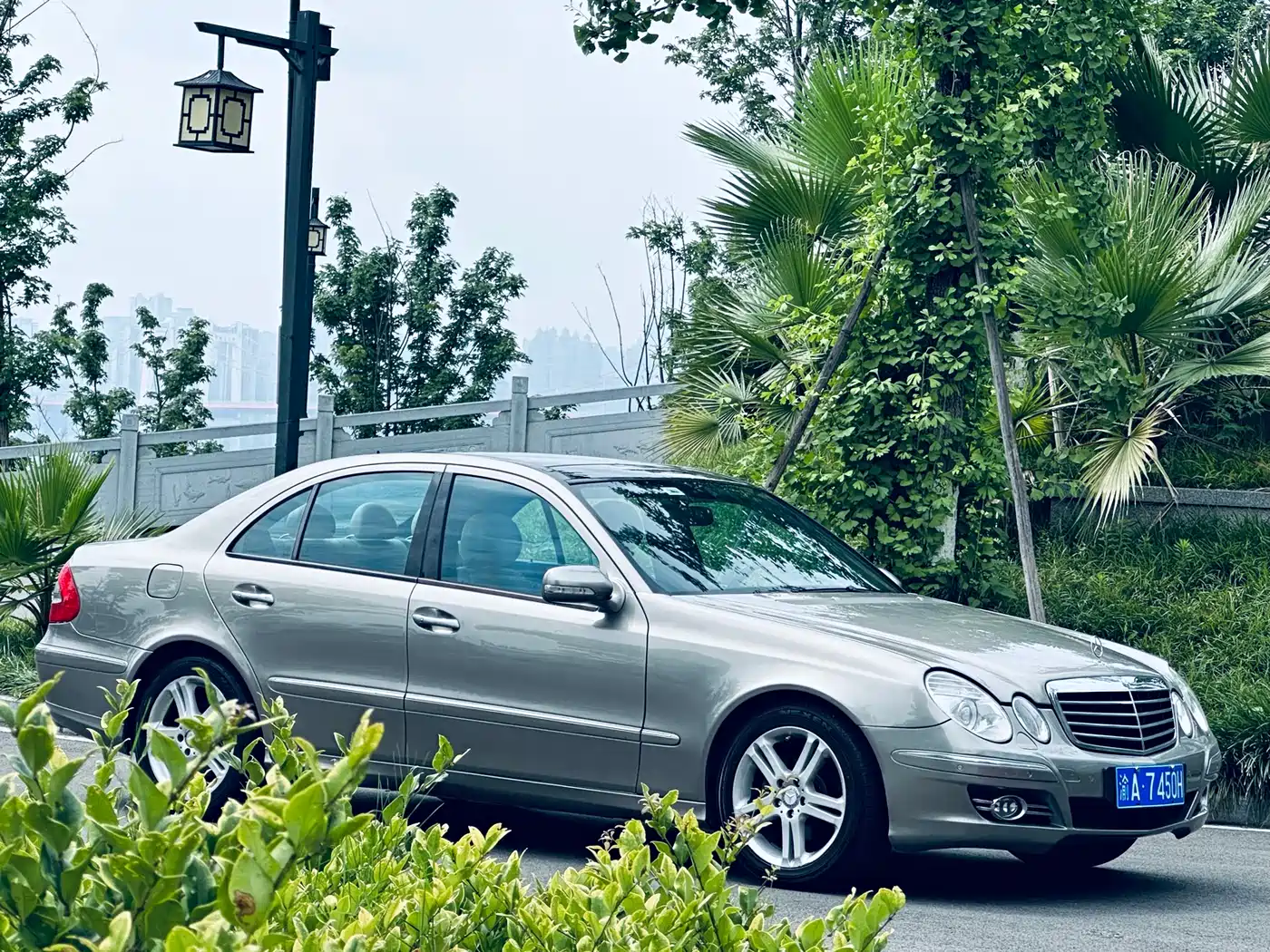 Mercedes-Benz E-Class 2008 Model E 280 Personality Sport Edition фото 2