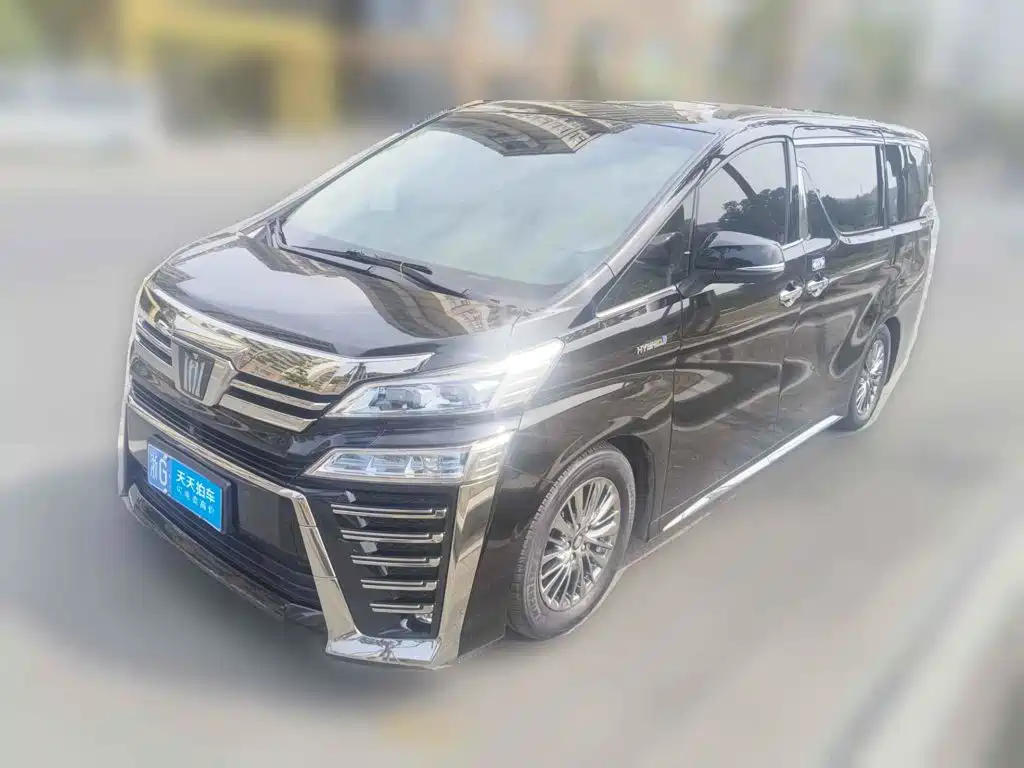 Фото 1 - Toyota Vellfire