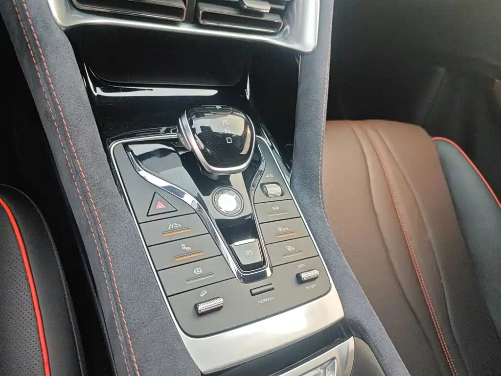 BYD Song PLUS 2020 1.5T Auto Flagship PLUS фото 10