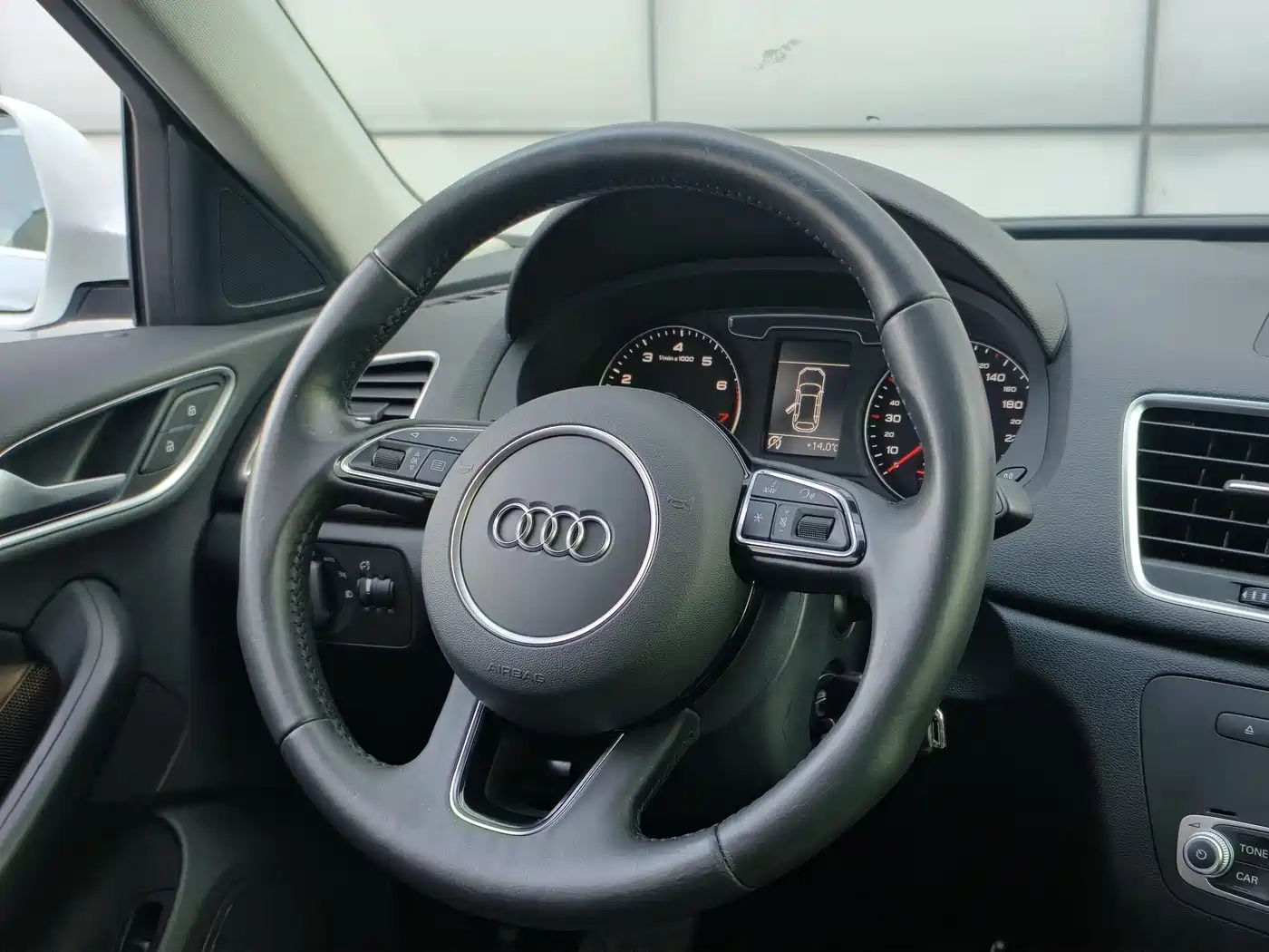Audi Q3 2018 30th Anniversary Edition 30 TFSI Fashion фото 9
