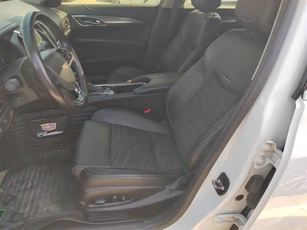 Cadillac ATS-L 2017 28T Technology фото 11