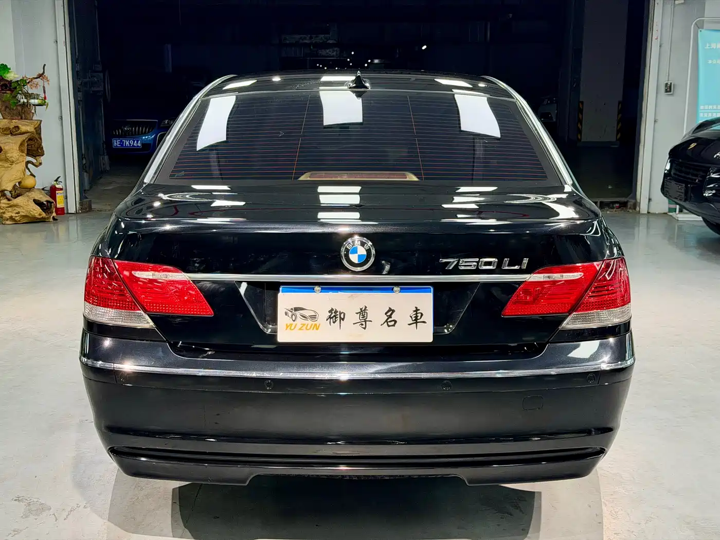 BMW 7 Series 2005 Model 750Li фото 6